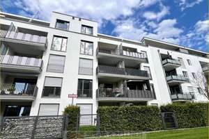 München/Ramersdorf - lichtdurchflutete 3-Zi.-Whg. im 4. OG mit zwei Dachterrassen – Ottobrunner Str. 35, 81737 Ramersdorf, München – Vorschaubild 1