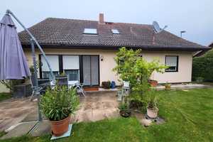 Freistehendes EFH ca. 190 m² Wfl. m. Garten+Einliegerwohnung, komplett unterkellert inkl. Einzelgar. – Würzburg – Vorschaubild 3