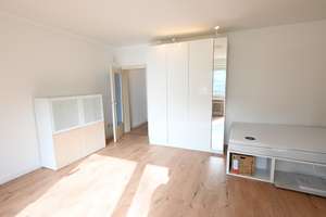 Exklusives möbliertes Apartment im Hofgartenviertel – Terrasse & 100m² Garten zur alleinigen Nutzung – Gartenstraße 43, 40479 Pempelfort, Düsseldorf – Vorschaubild 3