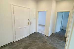 Sanierte Wohnung: helle, ansprechende 2-Zimmer-Wohnung zentral in Braunschweig – Hohestieg 4, 38118 Braunschweig – Vorschaubild 3
