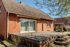 Einfamilienhaus mit Nebengebäude in ruhiger Dorflage – Lüchow-Dannenberg (Kreis) – Vorschaubild 2