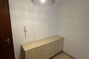 Helle 2,5-Zimmer-EG-Wohnung mit Süd-Balkon, großer Terrasse & TG-Stellplatz in Stuttgart-Möhringen – Die vollständige Adresse der Immobilie erhältst du vom Anbieter., 70567 Möhringen-Nord, Stuttgart – Vorschaubild 3