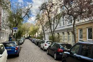Stilvoll modernisierte Altbauwohnung mit Balkon in Elbnähe – 3 Zimmer in Bestlage Ottensens – Die vollständige Adresse der Immobilie erhältst du vom Anbieter., 22765 Ottensen, Hamburg – Vorschaubild 19