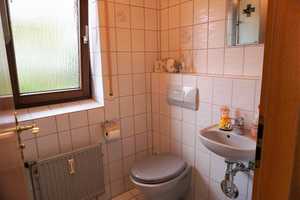 Schönes 3 Familien-Haus zur Kapitalanlage. – Dornstetten, Freudenstadt (Kreis), 72280 Freudenstadt (Kreis) – Vorschaubild 10