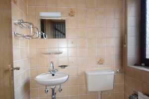 Einfamilienhaus in einer familienfreundlichen Umgebung mit Garage, Garten und Terrasse – Soest (Kreis) – Vorschaubild 4