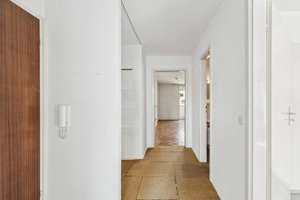 Klassische 2-Zi.-Whg. in Schwabing mit Balkon, Aufzug und bereit zur Modernisierung – Die vollständige Adresse der Immobilie erhältst du vom Anbieter., 80796 Neuschwabing, München – Vorschaubild 14