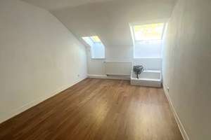 Gut geschnittene 5-Zimmer-Dachgeschosswohnung mitten im Herzen von Wiesbaden! – Kirchgasse 19, 65185 Mitte, Wiesbaden – Vorschaubild 9
