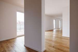 Exklusives Flair: 4-Raum-Wohnung mit Dachterrasse+Balkon und Skyline-Blick über Leipzig – Dufourstraße  1, 4107 Zentrum-Süd, Leipzig – Vorschaubild 6