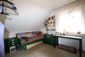 Zweifamilienhaus mit Doppelgarage auf einem 1370 qm Grundstück am Ortsausgang von Krefeld – Fischeln – Alte Neusserstraße 5 & 5a, 47807 Krefeld – Vorschaubild 11