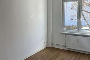 Gemütliche 3-Zimmerwohhnung in ruhiger Lage in Essen-Holsterhausen – Langenbeckstraße 9, 45130 Holsterhausen, Essen – Vorschaubild 4