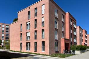 Bezugsfreie 3-Zimmer-Wohnung mit Terrasse und Tiefgaragenstellplatz – Die vollständige Adresse der Immobilie erhältst du vom Anbieter., 81245 Neupasing, München – Vorschaubild 2