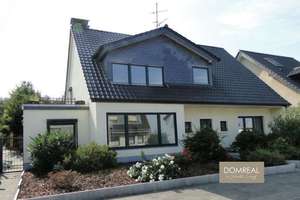 Charmantes Haus in Dormagen. 2 Einheiten, viele Optionen: Wohnen, Vermieten, Arbeiten – Die vollständige Adresse der Immobilie erhältst du vom Anbieter., 41542 Dormagen – Vorschaubild 2