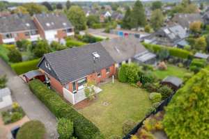 Bremerhaven - Leherheide | Doppelhaushälfte mit viel Platz und schönem Grundstück! – Die vollständige Adresse der Immobilie erhältst du vom Anbieter., 27578 Leherheide, Bremerhaven – Vorschaubild 27