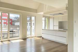 Historie trifft Moderne – Luxuriöse Design-Maisonette am Rhein – Die vollständige Adresse der Immobilie erhältst du vom Anbieter., 50676 Altstadt/Süd, Köln – Vorschaubild 6