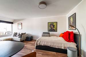 Frankfurt-Oberrad: Modernisierte Einzimmerwohnung mit Dachterrassenblick – möbliert, sofort bezie – 60599 Oberrad, Frankfurt am Main – Vorschaubild 3