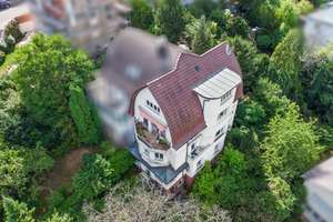 Historisches Mehrfamilienhaus in Aussichtslage mit Potenzial in Stuttgart-West