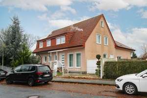 Großzügiges 8-Zi. Haus plus Bungalow, Wintergarten, Garage, 2 Carports in Braunschweig Weststadt – Die vollständige Adresse der Immobilie erhältst du vom Anbieter., 38120 Weststadt, Braunschweig – Vorschaubild 19