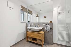 Exklusives Neubau-Reihenmittelhaus in Planegg – Modernes Wohnen in bester Lage – Fürstenriederstr 15a, 82152 Planegg – Vorschaubild 9