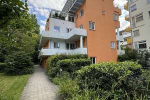 2,5-Zimmer-Wohnung mit 2 Terrassen in naturnaher Lage