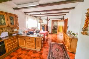 Charmantes Mehrfamilienhaus mit 3WE und 9 Zimmern in ruhiger Top Lage – Eichendorffstraße 3, 63477 Maintal – Vorschaubild 9