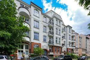 **Historischer Charme, moderner Komfort – Erstbezug in Bestlage Steglitz** – Die vollständige Adresse der Immobilie erhältst du vom Anbieter., 12165 Steglitz, Berlin – Vorschaubild 13