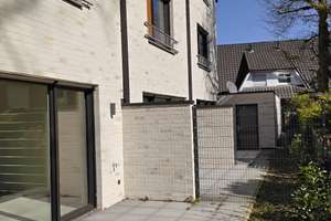 🏡 Modernes Reiheneckhaus (KfW 40) mit Terrasse & Stellplatz in Münster-Angelmodde (Waldsiedlung) – Peter-Büscher-Straße 9 a - c, 48167 Angelmodde, Münster – Vorschaubild 3