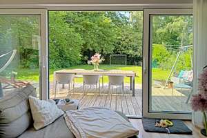 Modernes Architektenhaus auf weitläufigem Grundstück in Hamburg-Lurup zum Kauf - Wentzel Dr. – Die vollständige Adresse der Immobilie erhältst du vom Anbieter., 22547 Lurup, Hamburg – Vorschaubild 13