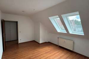 NUR MIT WOHNBERECHTIGUNGSSCHEIN ! 2 - Zimmer Dachgeschosswohnung mit Dachterrasse! – Prußweg 27, 30165 Hainholz, Hannover – Vorschaubild 9