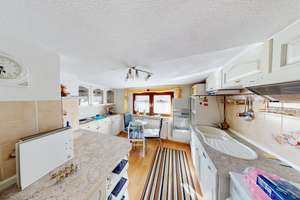 *Perfekt für Familien: Haus in Halle mit 5 Zimmern nahe der Elster-Saale-Aue* – Elsterstraße 20, 6132 Ammendorf/Beesen, Halle (Saale) – Vorschaubild 11
