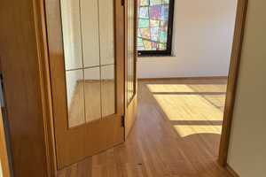 Geräumiges 9-Zimmer-Mehrfamilienhaus mit unverbaubarer Aussicht in Welschbillig – Trier-Saarburg (Kreis) – Vorschaubild 4