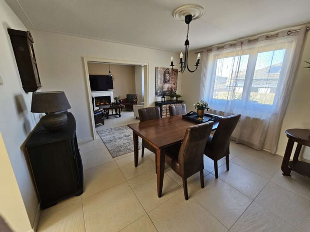 Immobilie in Morbach - Freistehendes Einfamilienhaus mit großem Garten in ruhiger Wohnlage zwischen Mosel und Hunsrück - Bild 3