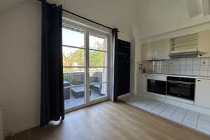 Individuelle Maisonette-Wohnung mit Balkon und TG-Stellplatz – Frohmestraße 68b, 22459 Schnelsen, Hamburg – Vorschaubild 8