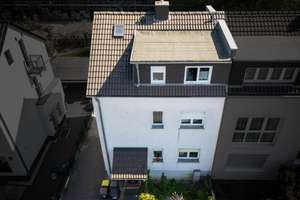 KOMPAKT-FLEXIBEL-ZENTRAL – Dreiparteienhaus mit Innenhof & Gestaltungsspielraum - Frankfurt-Gallus – 60326 Gallus, Frankfurt am Main – Vorschaubild 2
