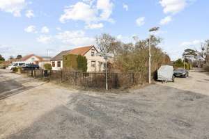 Property thumbnail 12