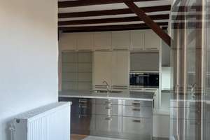 Altbaucharme auf zwei Etagen: 5-Zimmer-Maisonette im Fachwerk-Altbau mit Designküche und 2 Loggias – Die vollständige Adresse der Immobilie erhältst du vom Anbieter., 90461 Guntherstraße, Nürnberg – Vorschaubild 7
