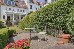 Stilvoll wohnen im Philosophenviertel – Großzügige Stadt-Villa mit wundervollem Garten – Die vollständige Adresse der Immobilie erhältst du vom Anbieter., 30625 Kleefeld, Hannover – Vorschaubild 22