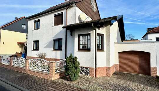 Bild von Familienfreundliches Zweifamilienhaus in ruhiger Lage