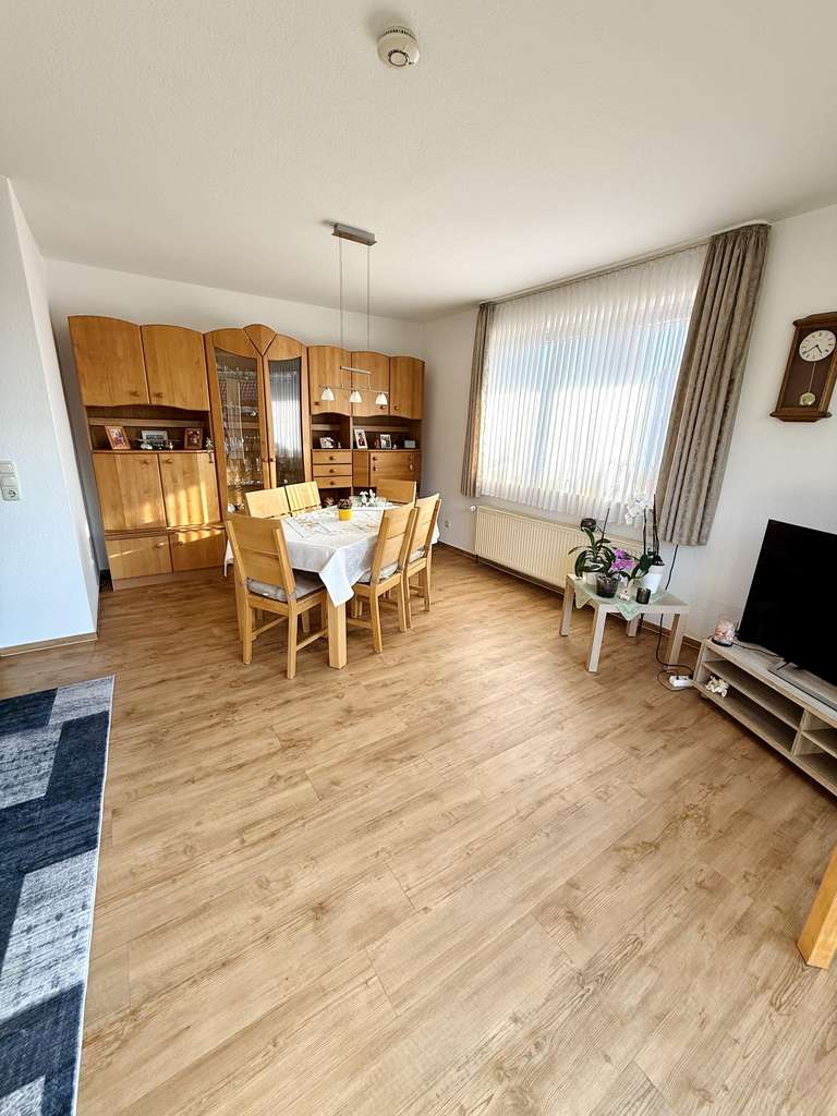 Immobilie in Bröckel - Großzügiges Einfamilienhaus in ruhiger Lage von 29356 Bröckel - aktuell Zwei-Parteien-Haus - Bild 3