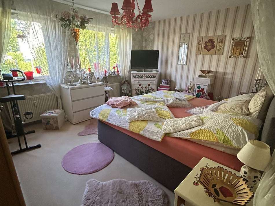 Schlafzimmer EG