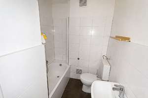 Schöne Familienwohnung in der Wiesenstr. 11 (nähe Weselerstraße) zu vermieten ! – Die vollständige Adresse der Immobilie erhältst du vom Anbieter., 47169 Marxloh, Duisburg – Vorschaubild 4