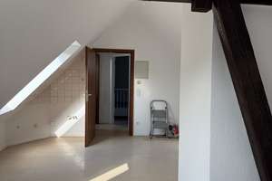 OFFENE BESICHTIGUNG SO 29.03. UM 13:00 UHR +++KLEINES NEST IN DER ALTSTADT
MINI DACHGESCHOSS+++