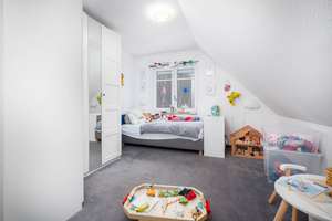 Familienglück auf 1.200 m² – modernes Zuhause mit Wärmepumpe und Top-Energieklasse A+ – Die vollständige Adresse der Immobilie erhältst du vom Anbieter., 23627 Groß Grönau – Vorschaubild 8