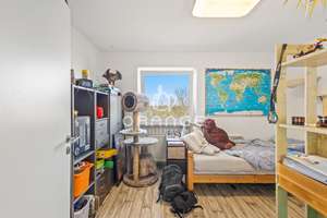 ***Großzügige 4,5-Zimmer-Wohnung mit Westbalkon*** – Die vollständige Adresse der Immobilie erhältst du vom Anbieter., 93051 Großprüfening-Dechbetten-Königswiesen, Regensburg – Vorschaubild 10