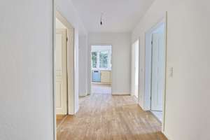 Schöne Terrassen-Wohnung mit TG-Stellplatz in Hamburg Wohldorf-Ohlstedt – Die vollständige Adresse der Immobilie erhältst du vom Anbieter., 22397 Wohldorf-Ohlstedt, Hamburg – Vorschaubild 17