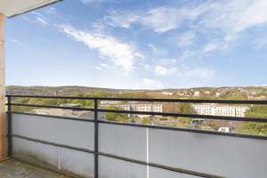 Ideal geschnittene 2-Raum-Wohnung mit Balkon und Weitblick in Wuppertal Langerfeld – Heinrich-Böll-Straße 200, 42277 Langerfeld-Beyenburg, Wuppertal – Vorschaubild 2