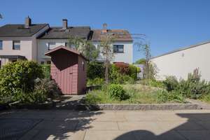 Attraktives REH mit schönem Garten und Garage in guter, ruhiger Wohnlage von Nieder-Eschbach. – 60437 Nieder-Eschbach, Frankfurt am Main – Vorschaubild 8