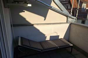 Möblierte 1-Zimmer-Dachgeschosswohnung mit großer Dachterrasse, Klimaanlage und Stellplatz – Die vollständige Adresse der Immobilie erhältst du vom Anbieter., 97084 Heidingsfeld, Würzburg – Vorschaubild 4