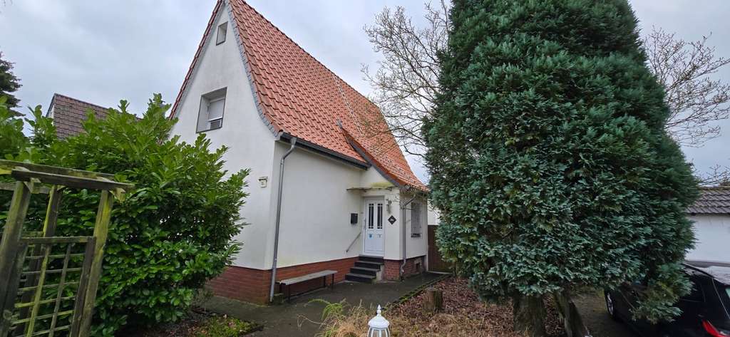 Immobilie in Kamp-Lintfort - Reihenendhaus mit großem Garten, Garage & Stellplatz – viel Platz zum Wohlfühlen - Bild 1