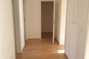 **Hochwertig sanierte 2-Raum Wohnung mit Balkon, EBK u. Aufzug! WE08** – Körnerstraße 17, 9130 Sonnenberg, Chemnitz – Vorschaubild 9