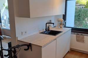 Helle 3-Zi.-Wohnung mit Balkon und offener neuer Einbauküche – Volpinistraße ., 80638 Nymphenburg, München – Vorschaubild 7